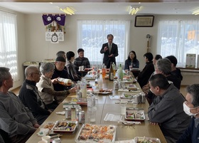 3つの町内会の新年会をはしご