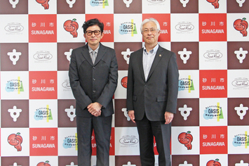 鈴井貴之さん