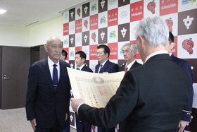 叙勲伝達