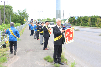交通安全祈念碑完成式