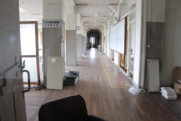 北海道三井化学旧社屋の中の様子