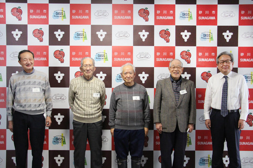 写真左から川合さん、加藤さん、秦さん、津田さん