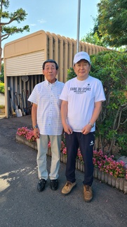 那須さん（写真左）と記念撮影